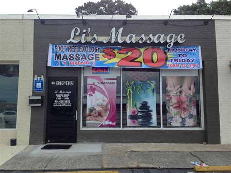 Erotic massage Condell Park